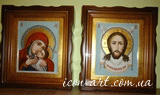 венчальные иконы в киотах Корсунская Пресвятая Богородица и Спас Нерукотворный